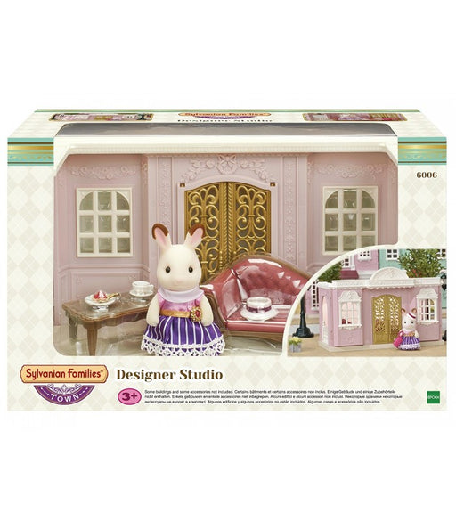 immagine-1-sylvanian-families-town-designer-studio-con-personaggio-coniglio-ean-5054131060063